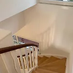 Room 3 near the airport, Riant Bosquet 1218 Grand Saconnex